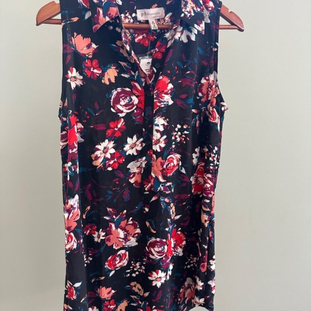 Philosophy Floral Sleeveless Collared Blouse NWT Women’s Size Medium Flowy